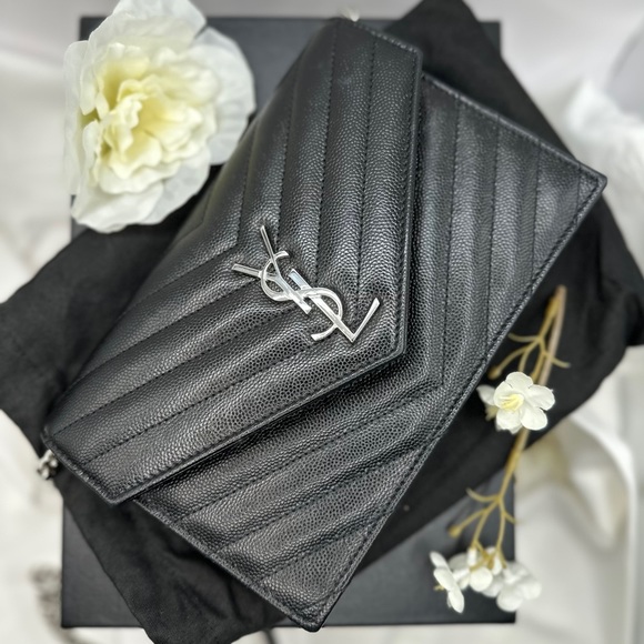 💕YSL monogram black WOC💕 - Picture 1 of 9